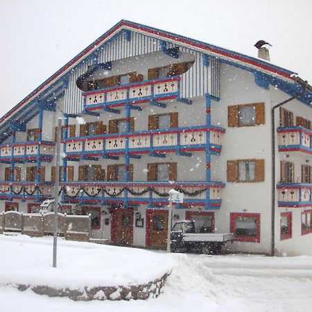 Hotel Vael Vigo di Fassa Exteriér fotografie